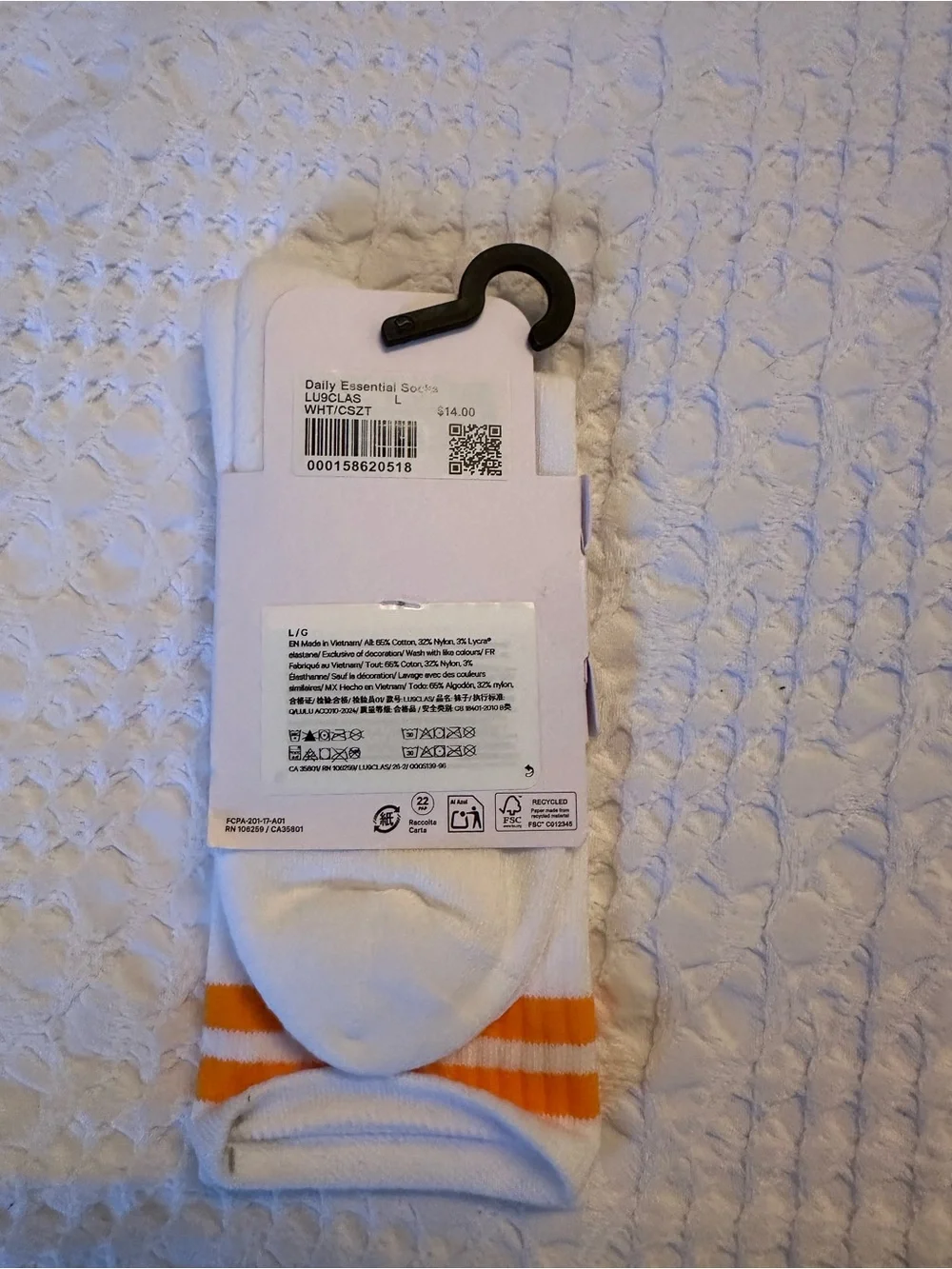 NWT Lululemon Unisex Daily Essential Crew Socks Stripe